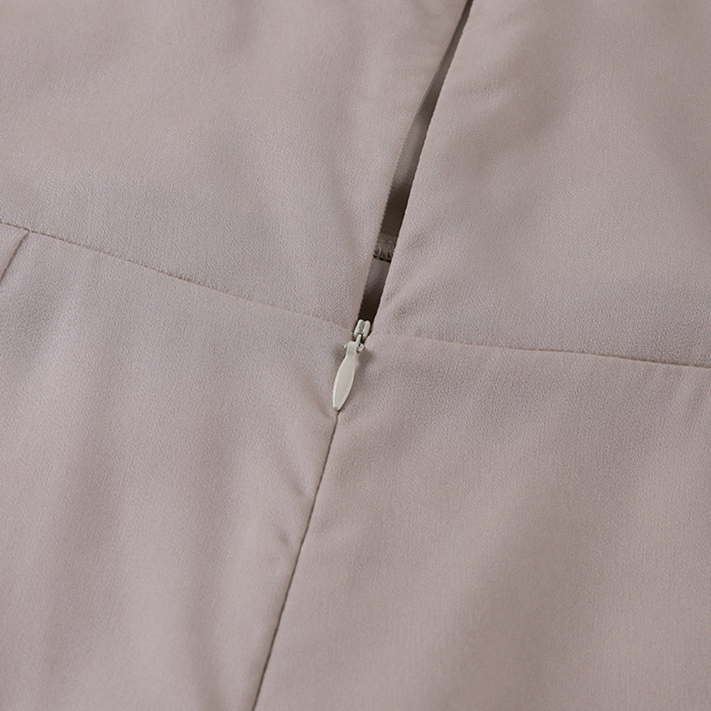 La Scintilla | Elegant Dress with Victoria Neckline