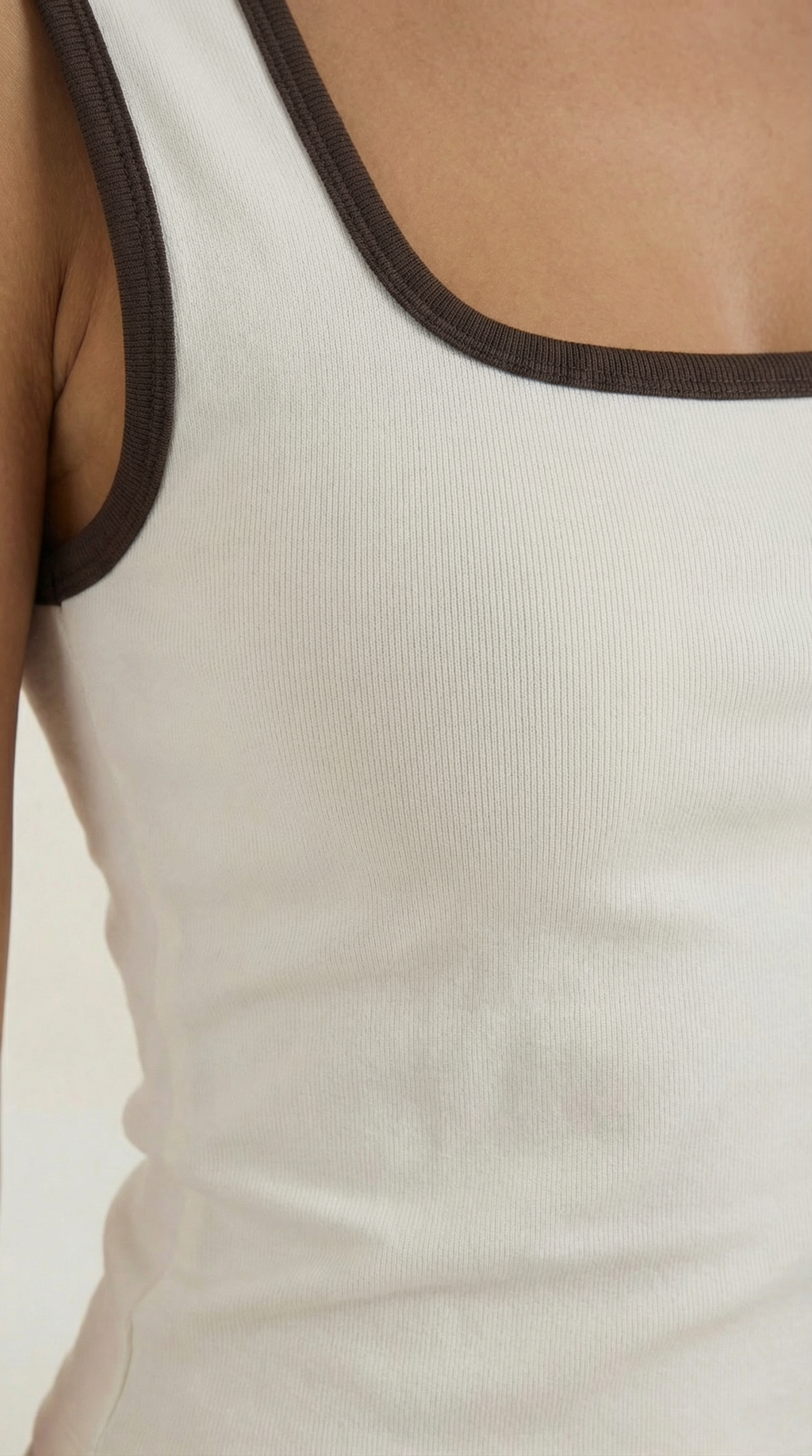 Hilary top with square neckline