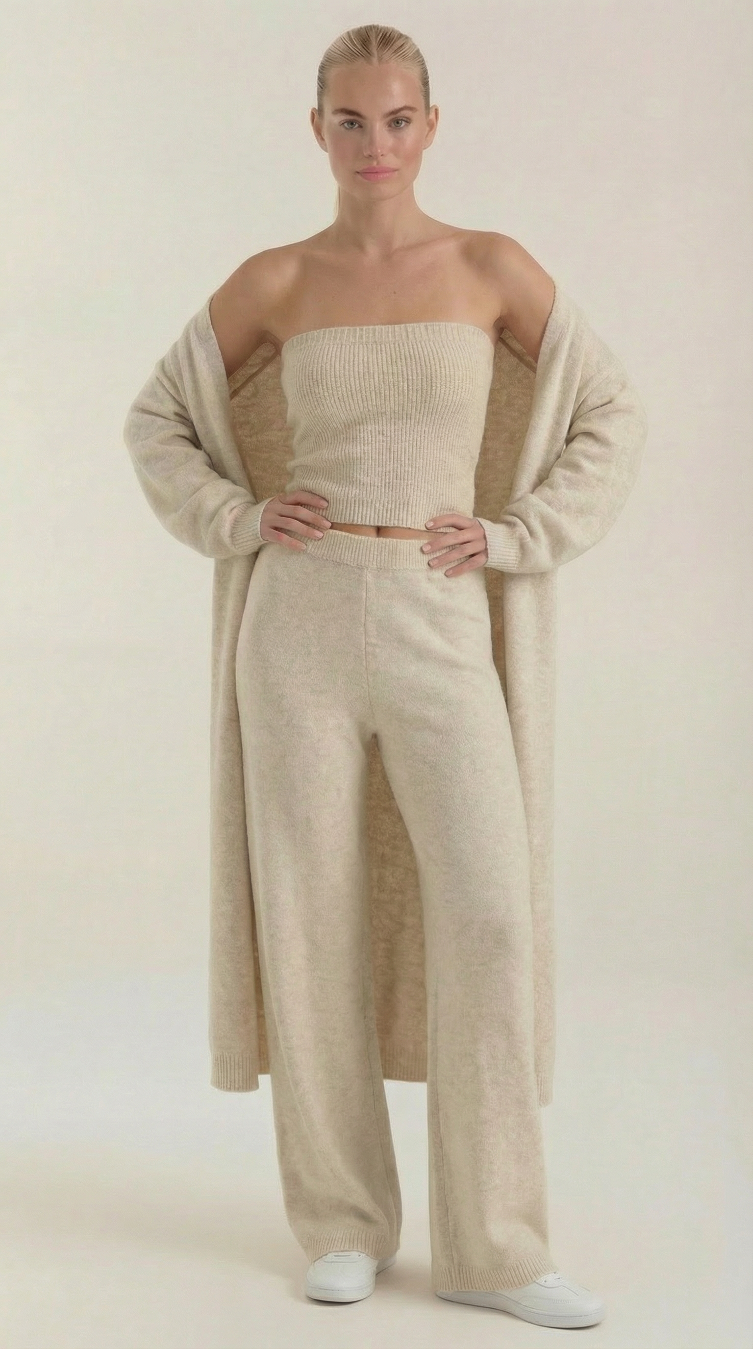 Jeanne Strick Loungewear Set