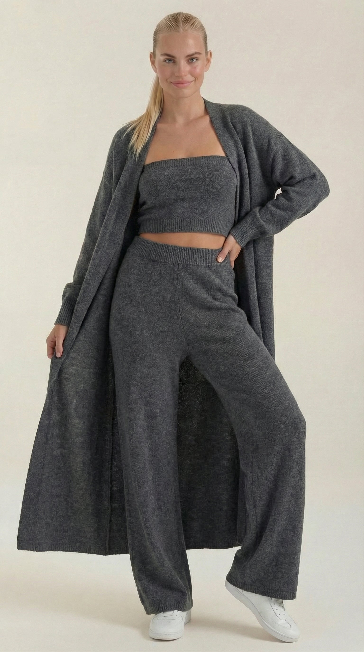 Jeanne Strick Loungewear Set