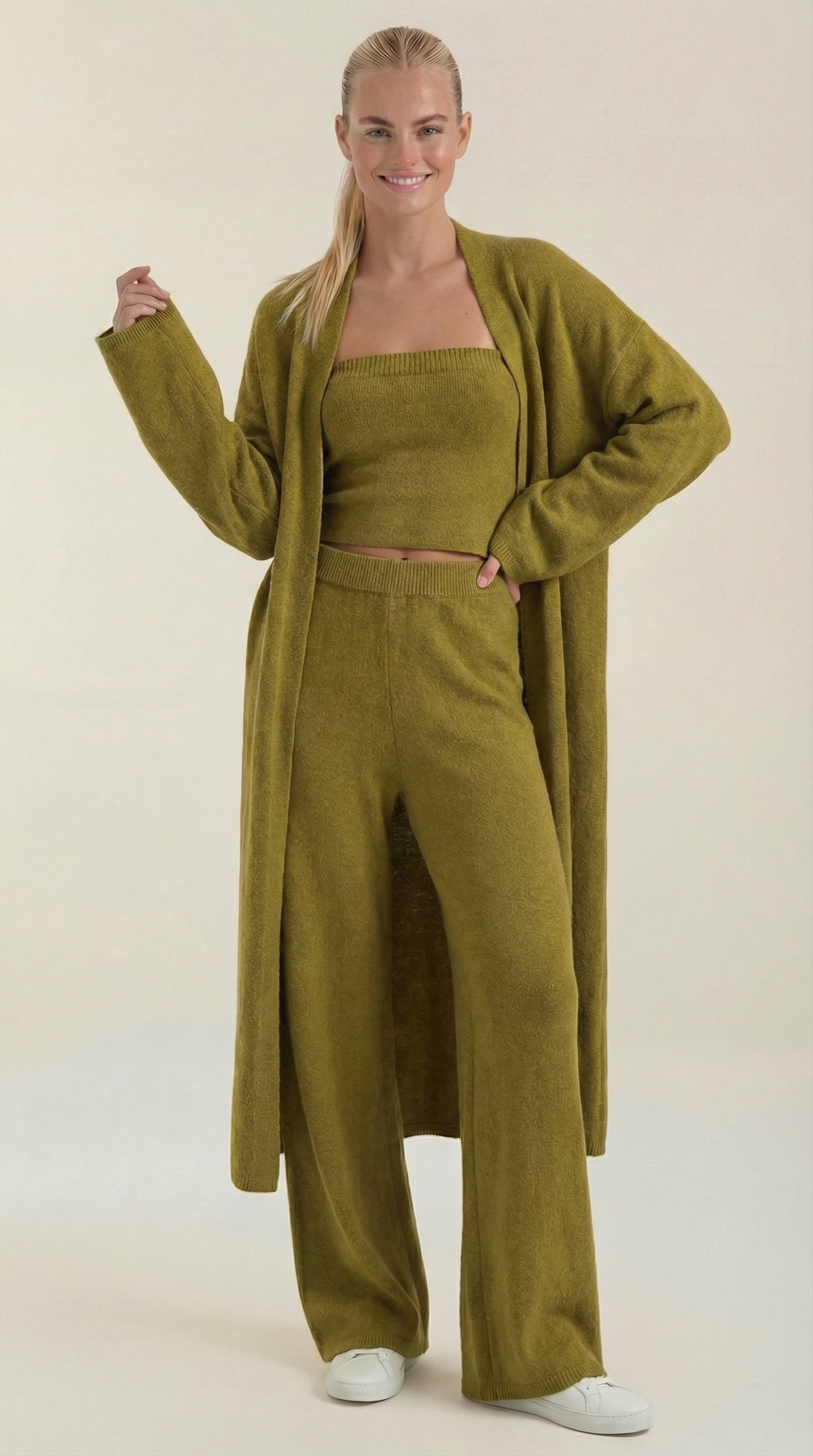 Jeanne Strick Loungewear Set