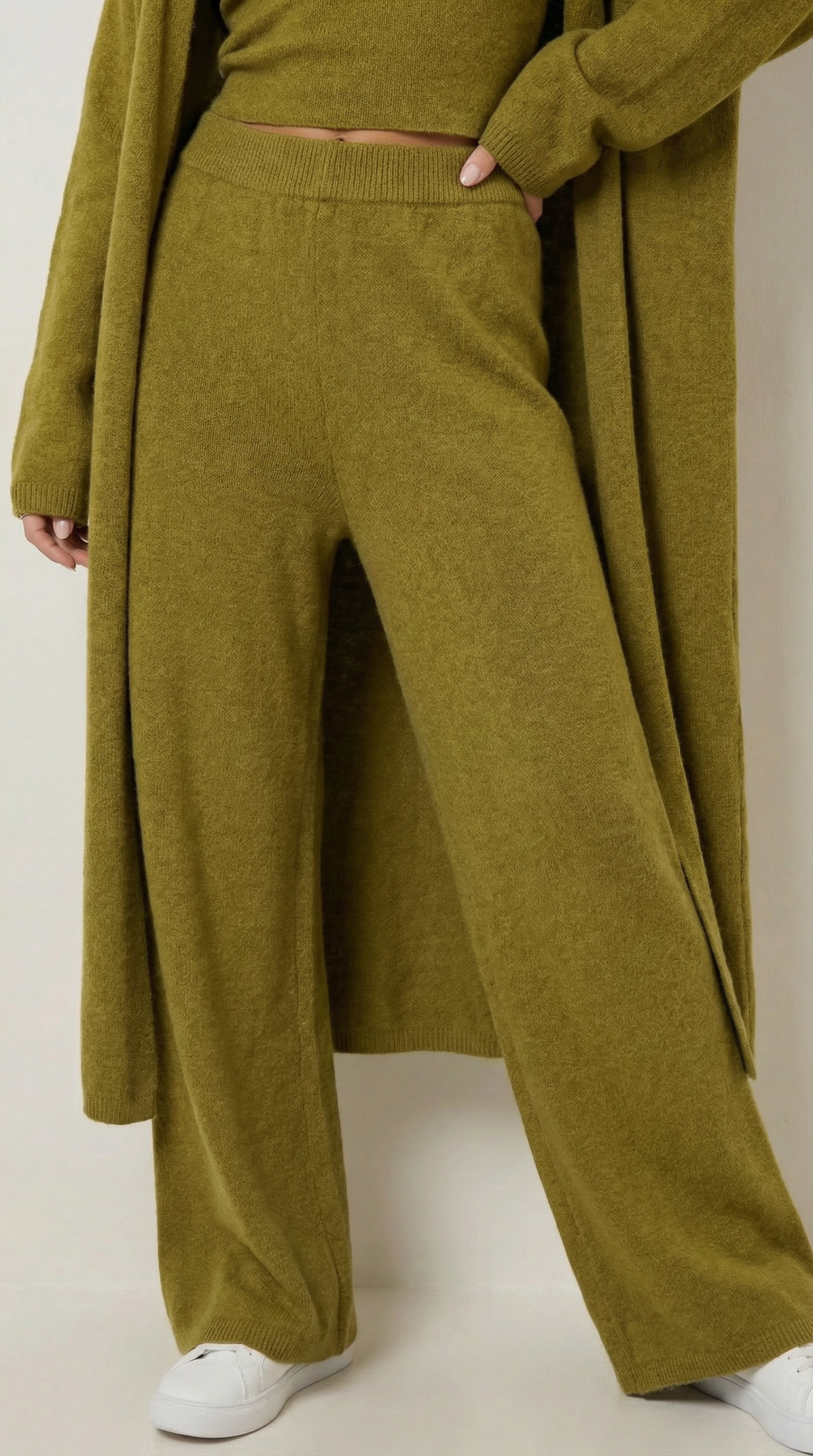 Jeanne Strick Loungewear Set