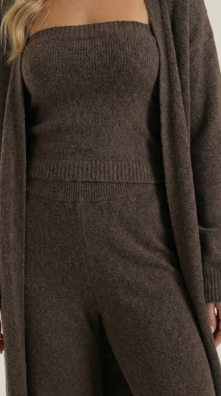 Jeanne Strick Loungewear Set