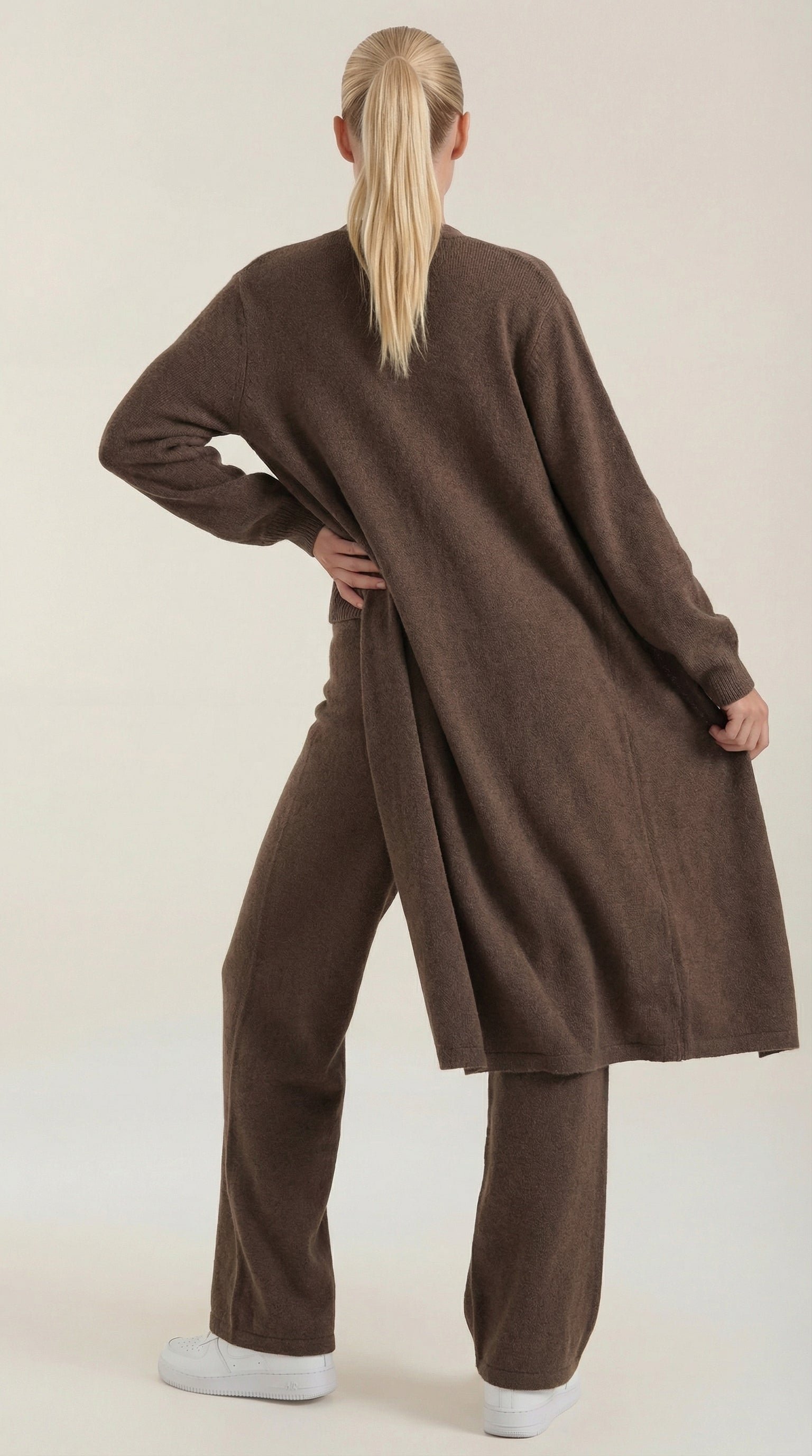 Jeanne Strick Loungewear Set
