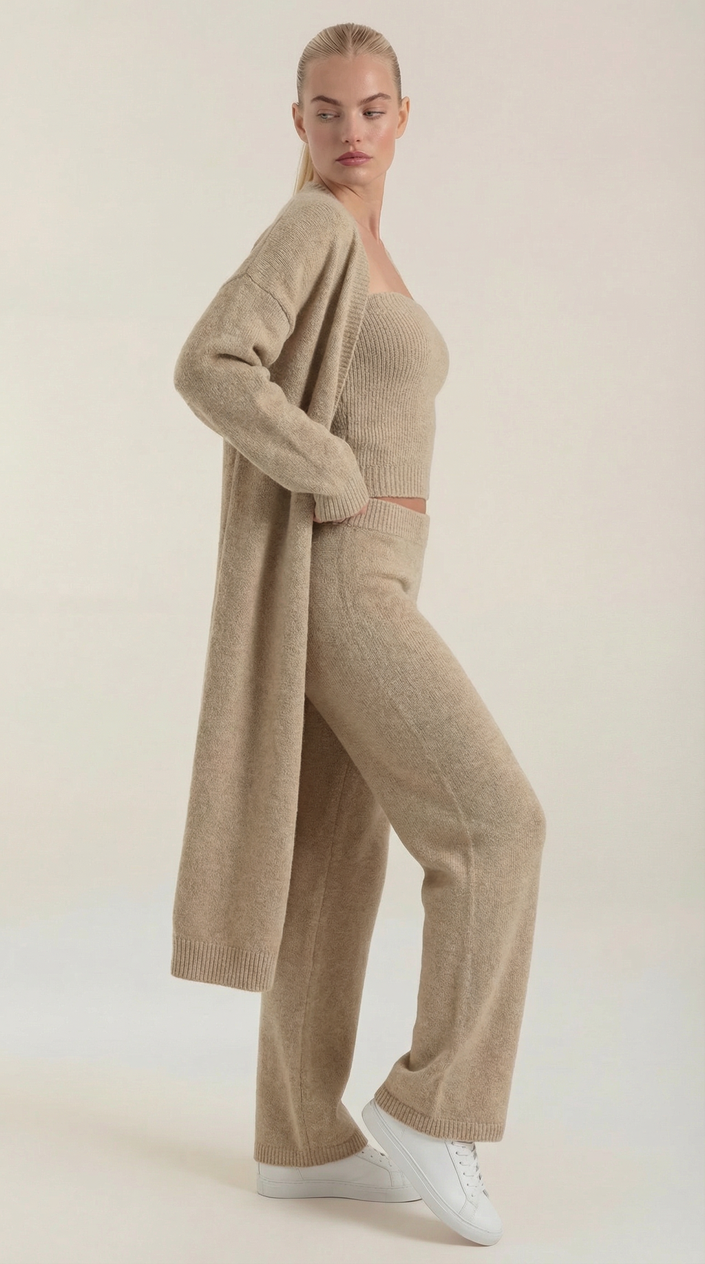 Jeanne Strick Loungewear Set