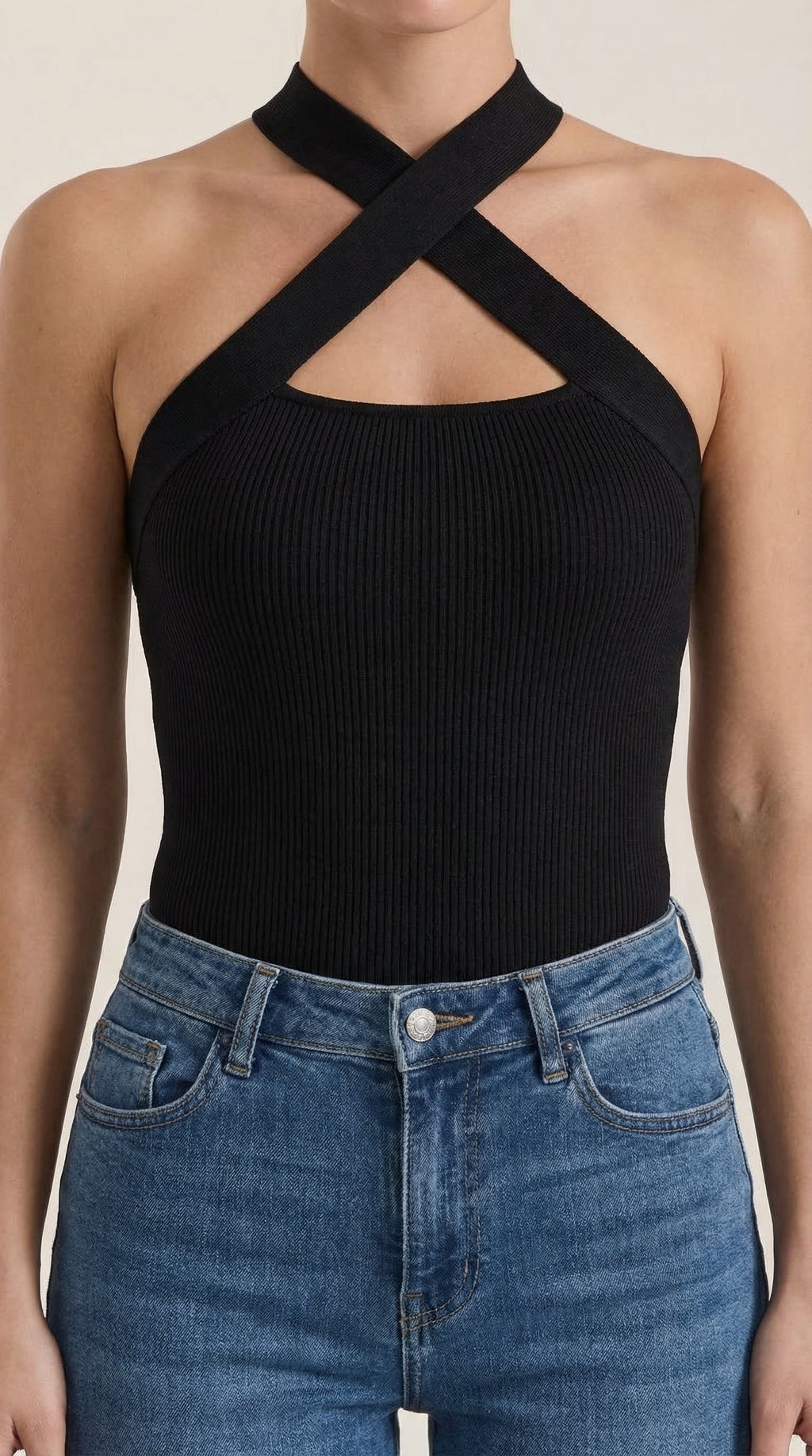 Top Halter Brianna con tirantes entrecruzados